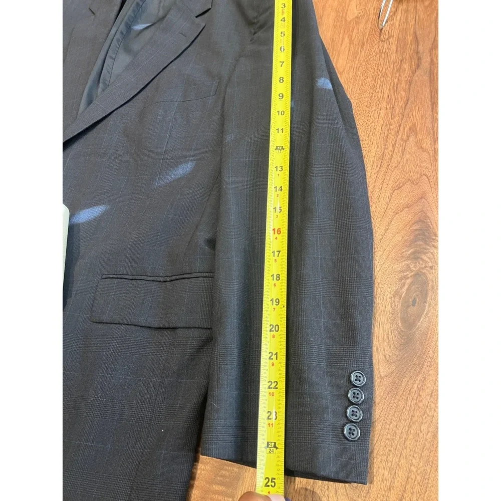 Jos. A. Bank Mens 50R Wool Suit Charcoal Grey Windowpane Pleated Cuffed 10820N